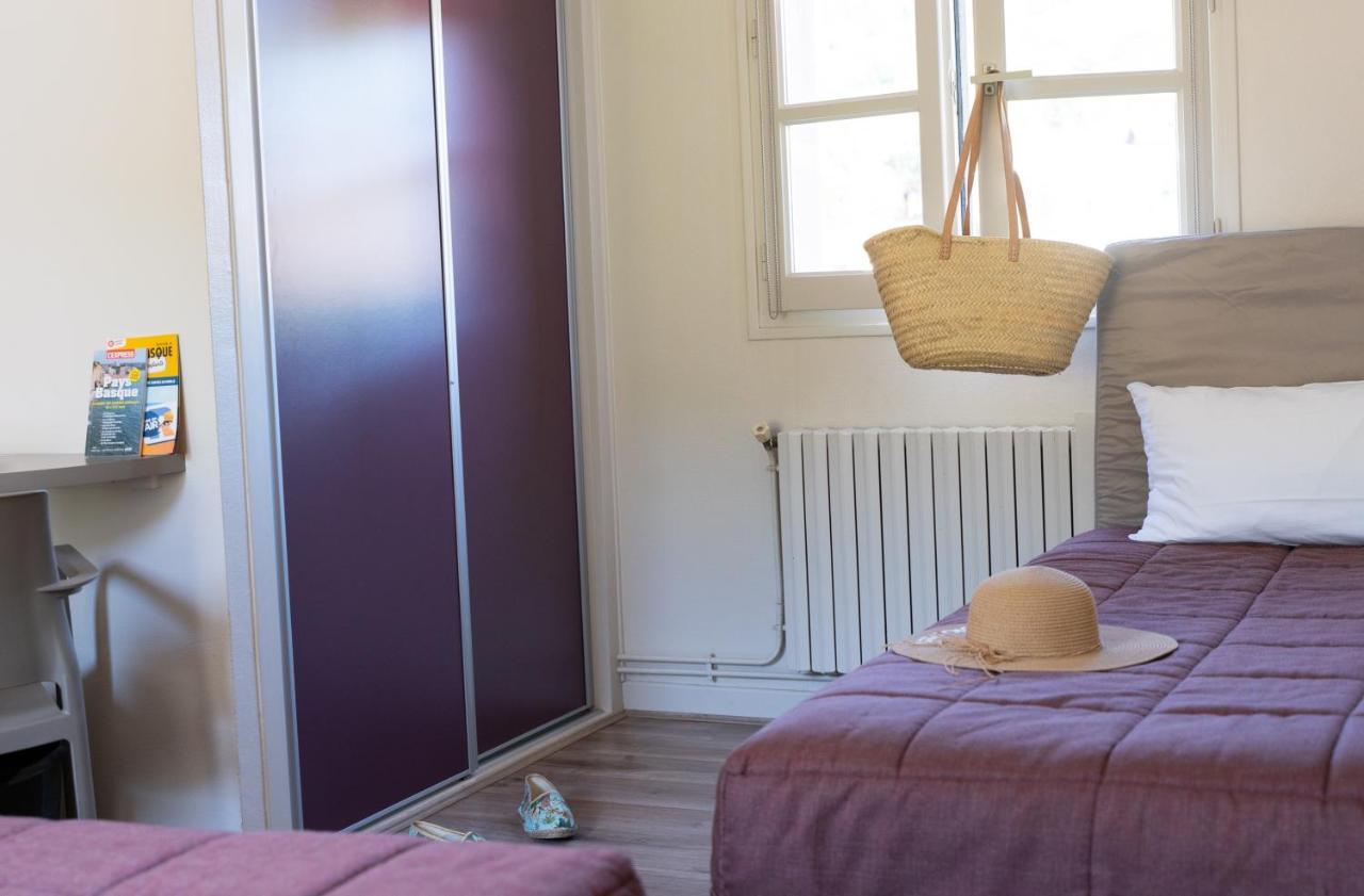 Hotel Juantorena Saint-Etienne-de-Baigorry Εξωτερικό φωτογραφία