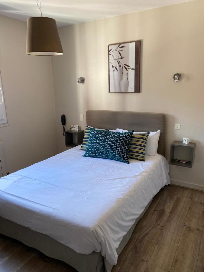 Hotel Juantorena Saint-Etienne-de-Baigorry Εξωτερικό φωτογραφία