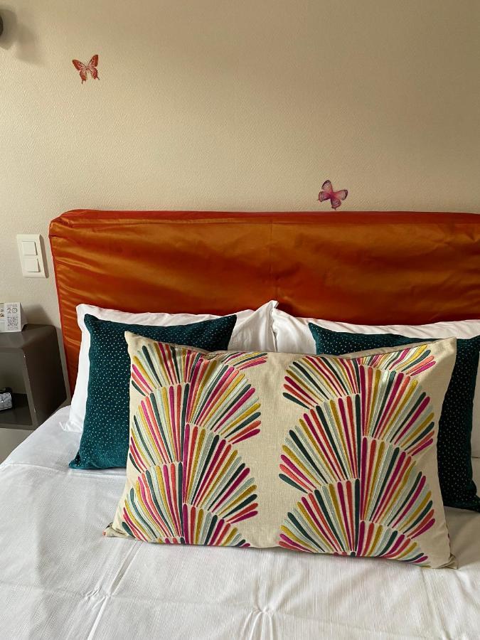Hotel Juantorena Saint-Etienne-de-Baigorry Εξωτερικό φωτογραφία