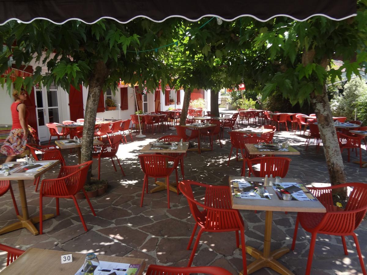 Hotel Juantorena Saint-Etienne-de-Baigorry Εξωτερικό φωτογραφία