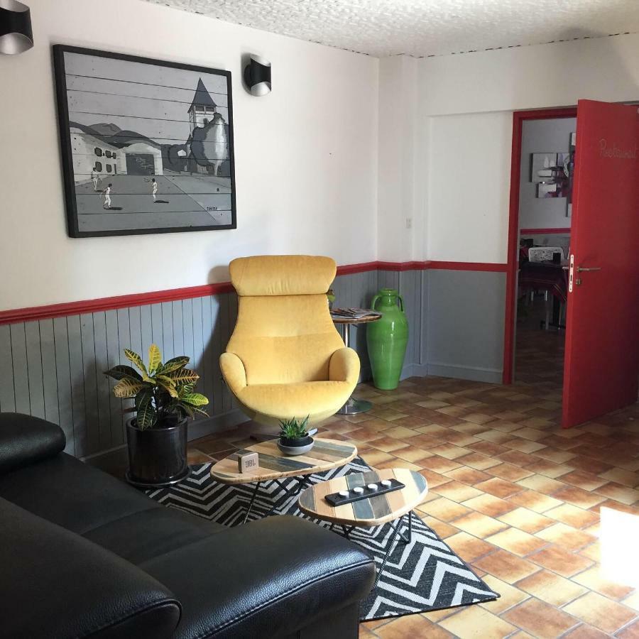 Hotel Juantorena Saint-Etienne-de-Baigorry Εξωτερικό φωτογραφία